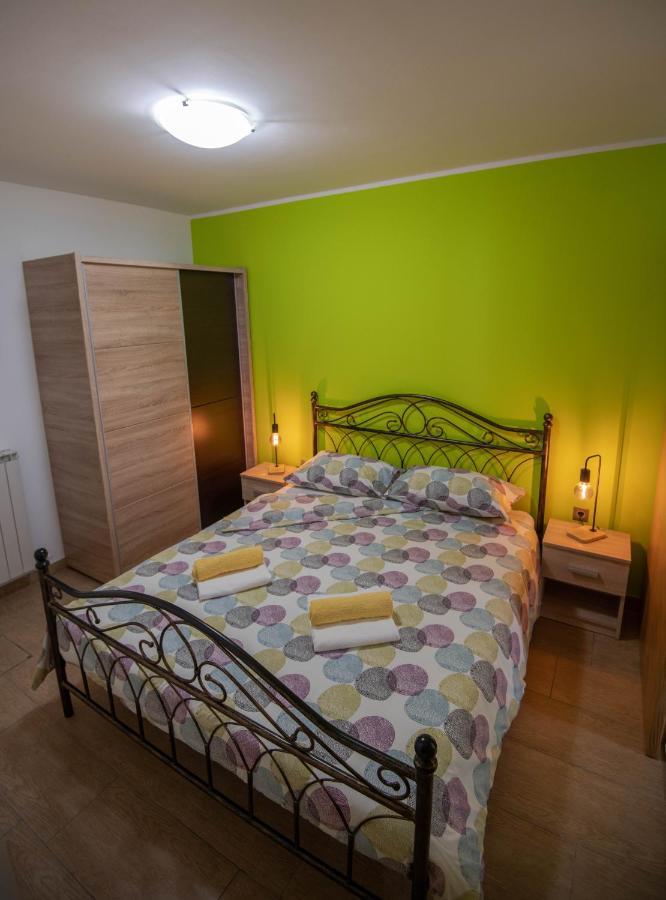 Apartments Vrenjak 2 Portorose Esterno foto